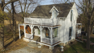 2016-cottage1